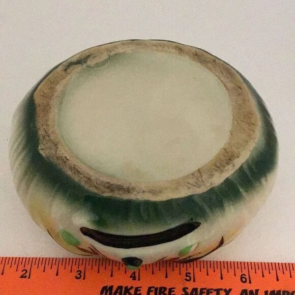 Vintage ceramic crying onion condiment canister - Picture 6 of 7